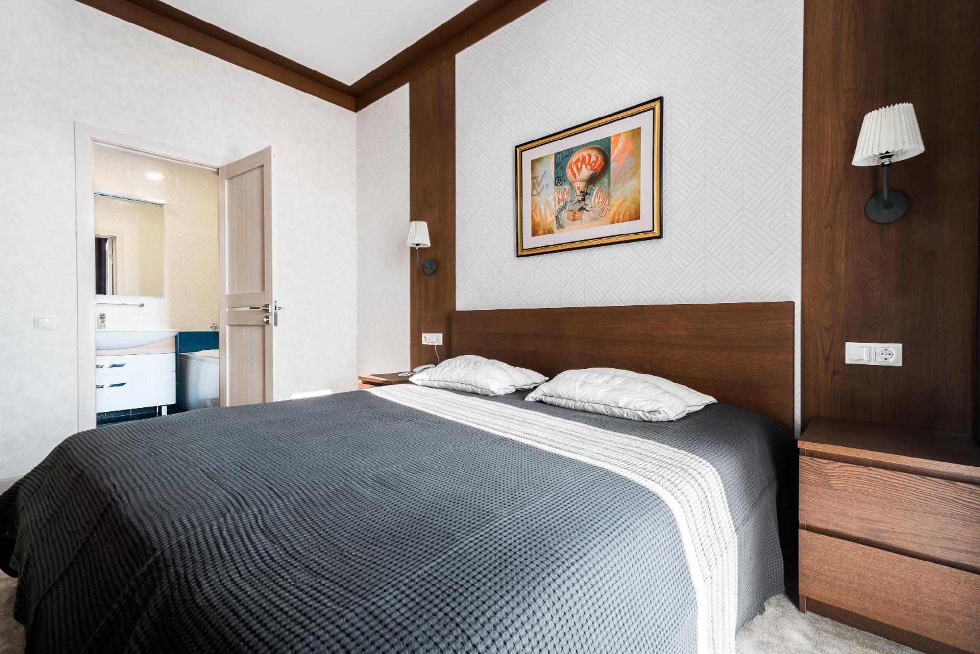 Lacasa Hotel Karagandy Esterno foto