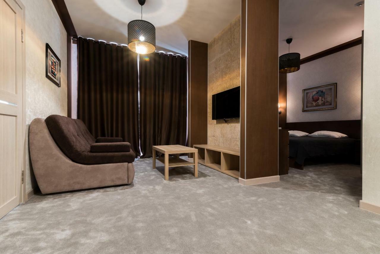 Lacasa Hotel Karagandy Esterno foto